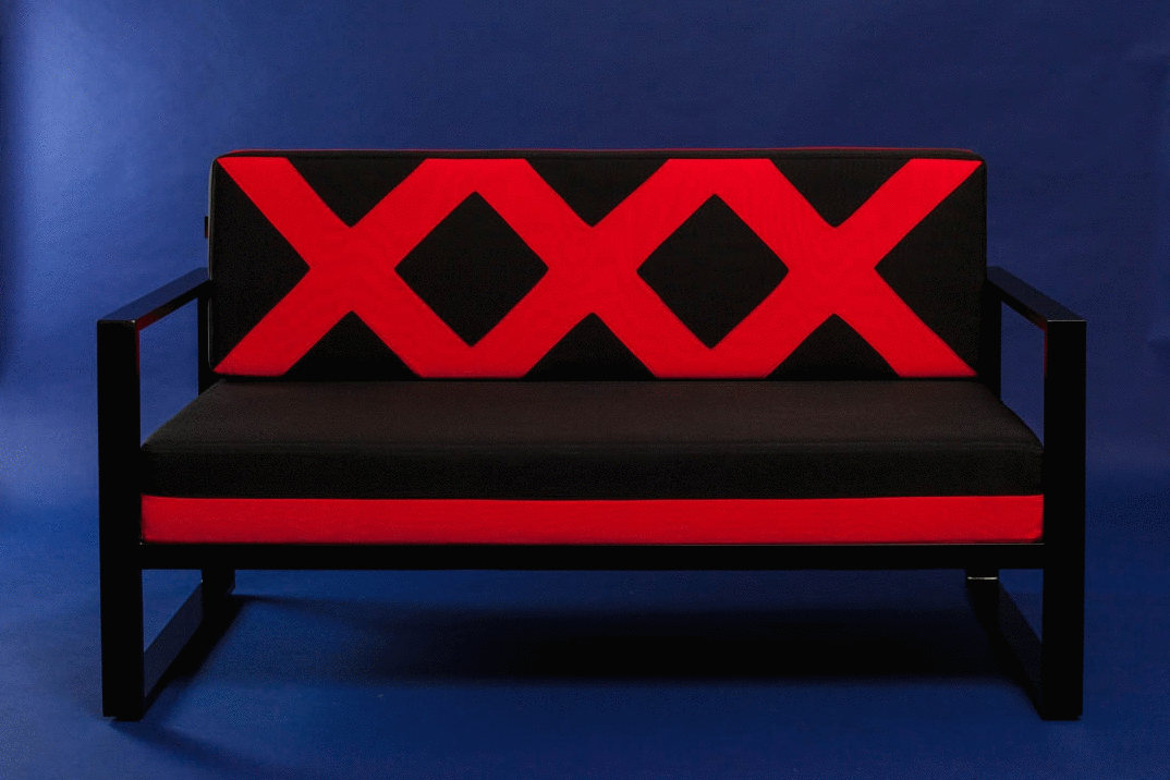 XXX Sofa XXX Sofa black red aluminum sofa